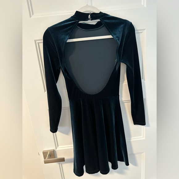 American apparel backless long sleeve velvet mini dress size Small - Picture 4 of 4